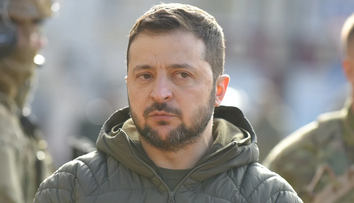 Stało się to, przed czym od dawna przestrzegaliśmy. Terror nie ogranicza się do naszych granic. Rosyjskie rakiety uderzyły w Polskę, to poważna eskalacja - przekazał prezydent Ukrainy Wołodymyr Zełenski. Przypomnijmy, że oficjalnie rząd w Warszawie nie potwierdził, że na Przewodów na Lubelszczyźnie spadły pociski. 