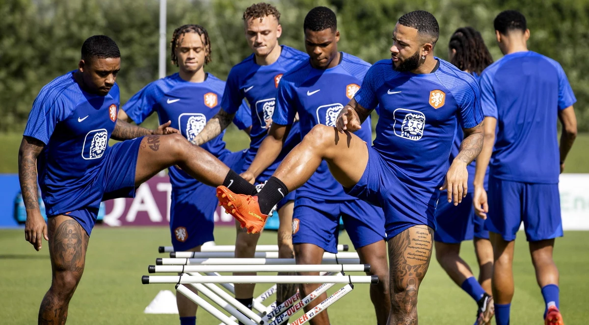 Selekcjoner reprezentacji Holandii Louis van Gaal zapowiedział, że Memphis Depay, który jest klubowym kolegą Roberta Lewandowskiego z Barcelony, raczej nie zagra w pierwszym meczu mistrzostw świata przeciwko Senegalowi. Powodem ewentualnej absencji jest kontuzja lewego uda.