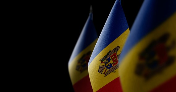 Premier Mołdawii Natalia Gavrilita oznajmiła, że w dalszym ciągu część tego kraju pozbawiona jest energii elektrycznej po wtorkowym ostrzale rakietowym Ukrainy przez Rosję. Dodała, że ryzyko ponownej utraty prądu w różnych regionach Mołdawii jest wysokie.