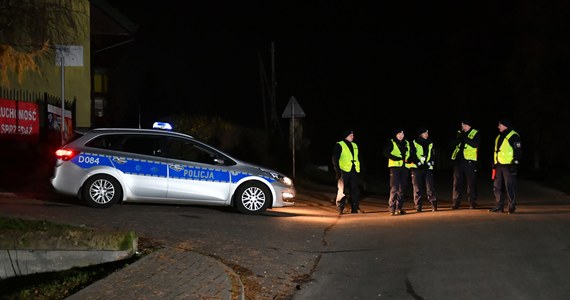 Pogrzeby obu ofiar wtorkowego wybuchu w Przewodowie będą miały charakter państwowy. Nieoficjalne informacje RMF FM potwierdził wojewoda lubelski Lech Sprawka. Kancelaria Premiera za pośrednictwem wojewody zaproponowała to rodzinom obu mężczyzn, a te wyraziły zgodę. Dziś w Przewodowie będzie prezydent Andrzej Duda. W planach ma m.in. spotkanie z rodzinami ofiar eksplozji. 