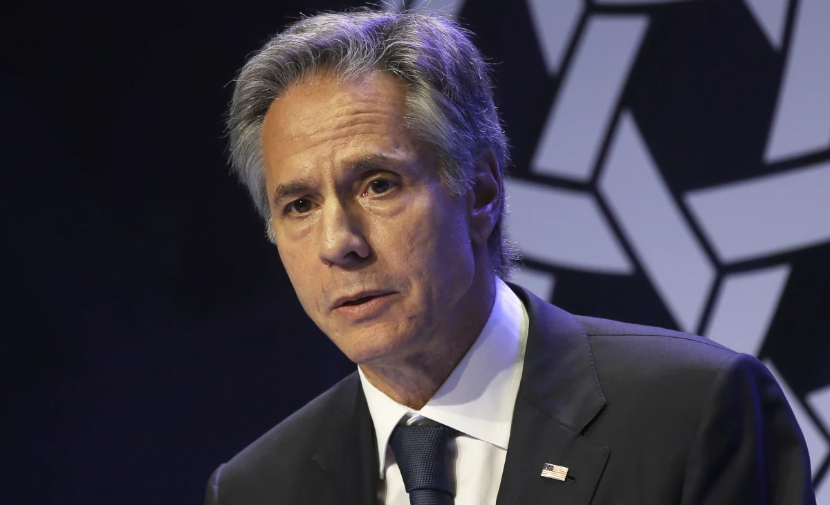 Sekretarz stanu USA Antony Blinken powiedział, że ma pełne zaufanie do śledztwa, jakie polskie władze prowadzą w sprawie eksplozji w Przewodowie. Podkreślił jednak, że niezależnie od wyników dochodzenia winę za ten tragiczny incydent ponosi Rosja. 