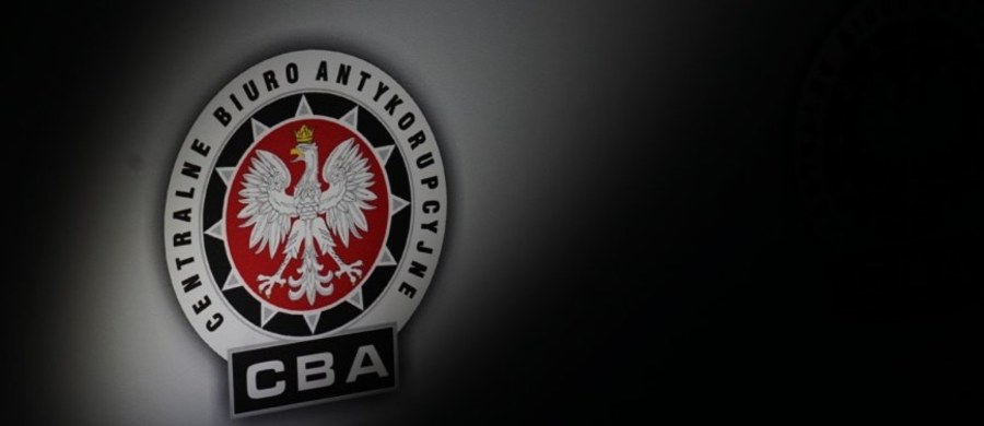 Stołeczni funkcjonariusze Centralnego Biura Antykorupcyjnego zatrzymali 11 osób w związku ze śledztwem dot. afery GetBack. Wszystkie usłyszały zarzuty w Prokuraturze Regionalnej w Warszawie. 