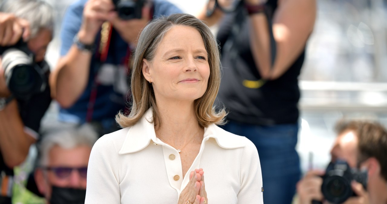 Jodie Foster miała zaledwie 3 lata, gdy pierwszy raz stanęła przed kamerą. I pomimo różnych zawirowań w jej życiu zawodowym i osobistym, wciąż jest jedną z najsłynniejszych hollywoodzkich gwiazd. W sobotę aktorka i reżyserka kończy 60 lat.