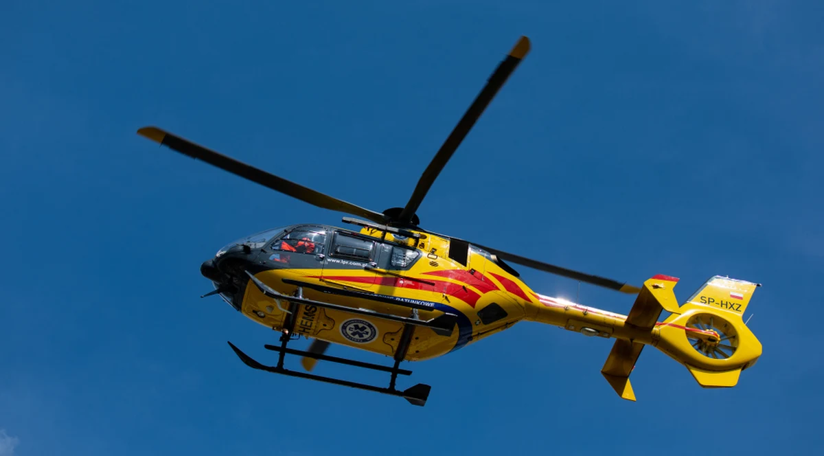 15-latka zginęła w wypadku, do którego doszło w miejscowości Żeronice w powiecie tureckim w Wielkopolsce. Nastolatka wyszła zza stojącego samochodu wprost pod nadjeżdżające auto.