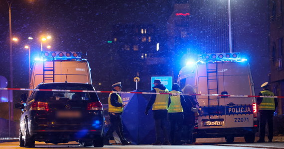Nastolatka zginęła w wypadku na warszawskim Mokotowie. Piesza została potrącona przez samochód prawdopodobnie w trakcie przechodzenia przez przejście dla pieszych.