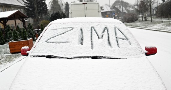 Dziś - na północy Polski - może jeszcze pojawić się śnieg. Od poniedziałku wróci typowo jesienna pogoda z dodatnią temperaturą - twierdzą synoptycy. 