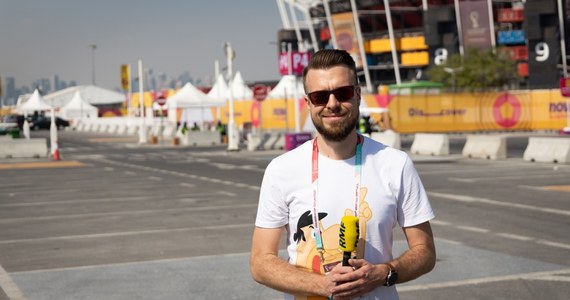 Polska gra dziś z Meksykiem na Stadionie 974. To obiekt, który powstał z kontenerów transportowych. Podobno użyto ich właśnie 974. Liczba ta to także międzynarodowy numer kierunkowy Kataru. Zobaczcie stadion 974 na filmie i zdjęciach naszych specjalnych wysłanników do Kataru