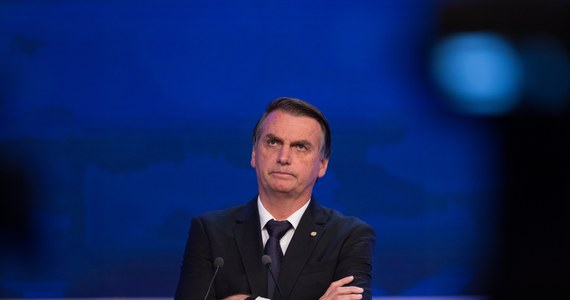 Prezydent Brazylii Jair Bolsonaro zakwestionował część wyników wyborów prezydenckich z października, w których przegrał z lewicowym rywalem, Luizem Inacio Lulą da Silvą, i złożył w sądzie skargę domagając się weryfikacji wyników - podała agencja Reutera.