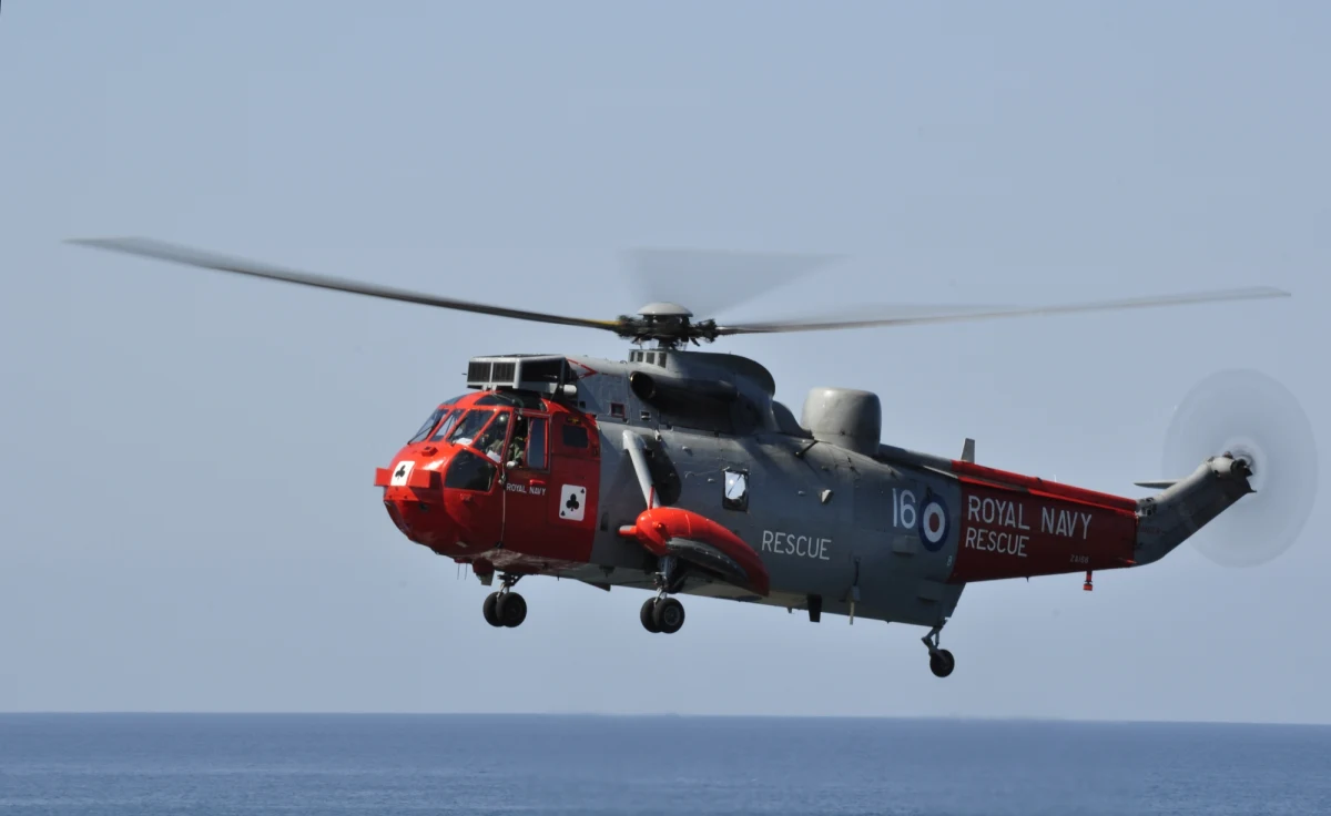 Wielka Brytania przekaże Ukrainie helikoptery - taką deklarację złożył brytyjski minister obrony Ben Wallace. Pierwsza maszyna trafiła już do ukraińskich wojskowych. Jak zauważają komentatorzy, to istotna decyzja i symboliczne przekroczenie Rubikonu. 