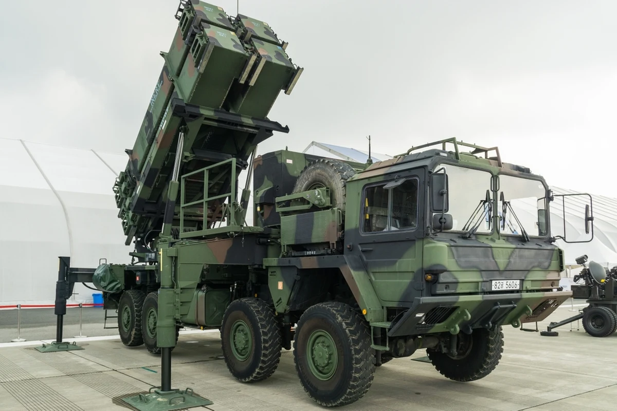 ​Niemieckie baterie Patriot, które według zapowiedzi mają być rozmieszczone na terenie Polski, będą istotnym wzmocnieniem dla naszego kraju, biorąc pod uwagę zagrożenie jakie występuje - przekonywał w rozmowie z Tomaszem Weryńskim w internetowym Radiu RMF24 - Jakub Palowski zastępca redaktora naczelnego portalu Defence24.pl.