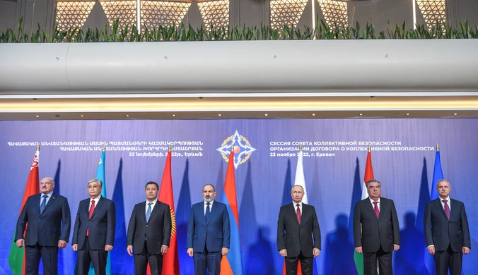 Armenia: Przywódcy odsunęli się od Władimira Putina. Anton Heraszczenko: Może krew mu kapie z rąk