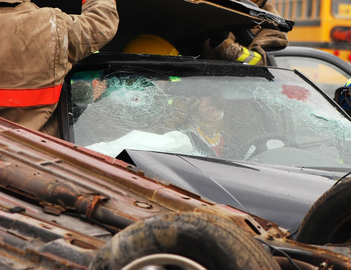 Ratowniczka medyczna Jayme Erickson nie rozpoznała własnej córki w ofierze, której udzielała pomocy po wypadku na autostradzie w Kanadzie. Dopiero po akcji dowiedziała się, że nastolatka to jej dziecko.
