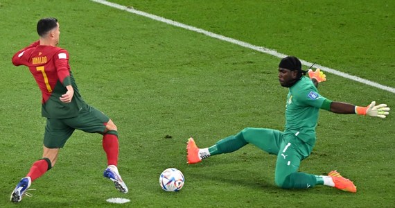 W drugim meczu grupy H piłkarskich mistrzostw świata w Katarze Portugalia pokonała Ghanę 3:2. Wszystkie bramki padły w drugiej połowie. Dla Portugalii trafiali: Cristiano Ronaldo (z rzutu karnego), Joao Felix i Rafael Leao. Bramki dla Ghany zdobyli: Andre Ayew oraz Osman Bukari.