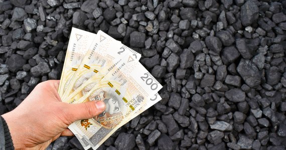 Dobra wiadomość dla tych, którzy zamierzają kupić węgiel. W kopalniach Polskiej Grupy Górniczej zwiększono wydobycie. Ostatni kwartał tego roku to około 20-procentowy wzrost w porównaniu z trzema poprzednimi miesiącami.