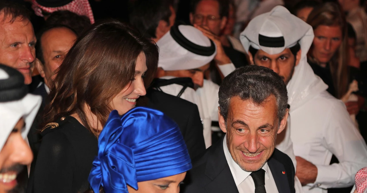 Były prezydent Francji Nicolas Sarkozy z żoną Carlą Bruni