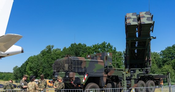 Bardzo możliwe, że w sprawie wsparcia ochrony polskiego nieba niemieckimi Patriotami nie będzie ani tak, jak proponowali Niemcy, ani tak, jak chcieli Polacy, a na pewno tak jak życzyliby sobie Ukraińcy. Co więcej - będzie zapewne tak, jak chcą Rosjanie – sojusznicy przestaną sobie ufać, a Patrioty zostaną tam, gdzie są.