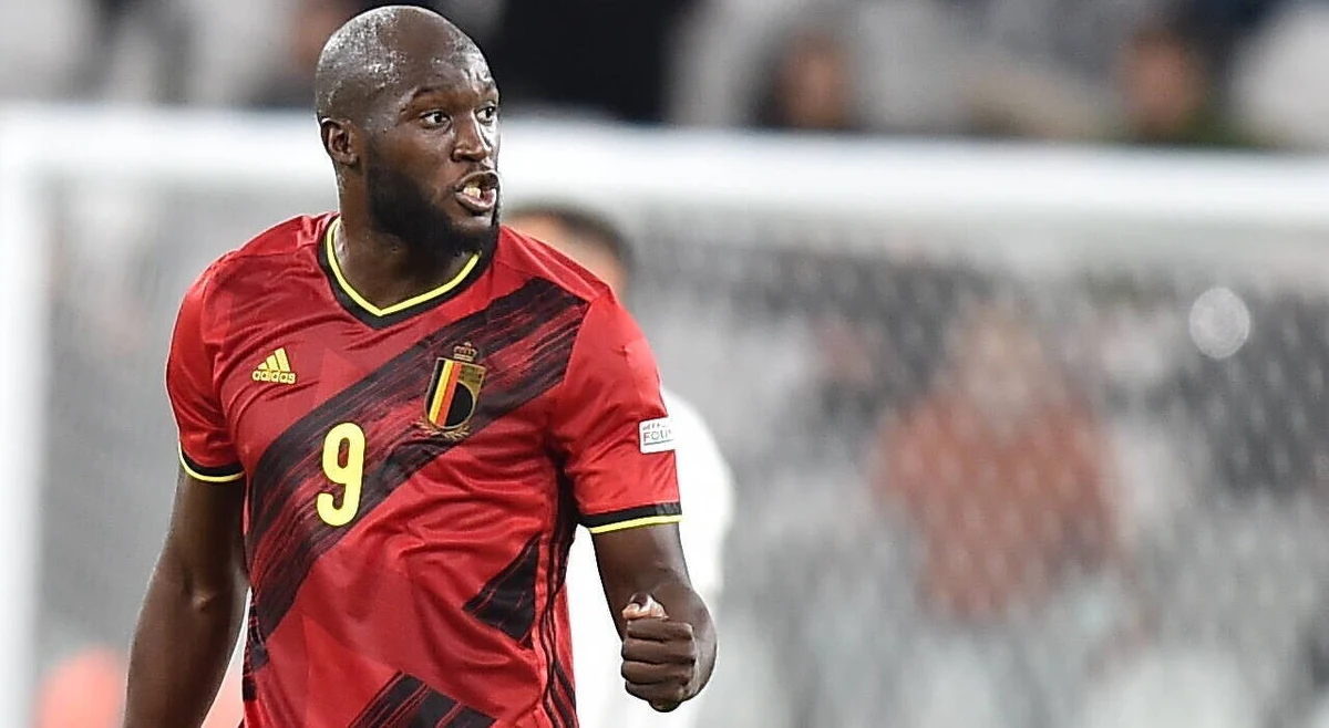 Selekcjoner reprezentacji Belgii Roberto Martinez powiedział, że napastnik Romelu Lukaku nie zagra w drugim meczu Belgów - w niedzielę z Marokiem. Piłkarza Interu Mediolan zabrakło również w pierwszym spotkaniu, wygranym 1:0 z Kanadą.