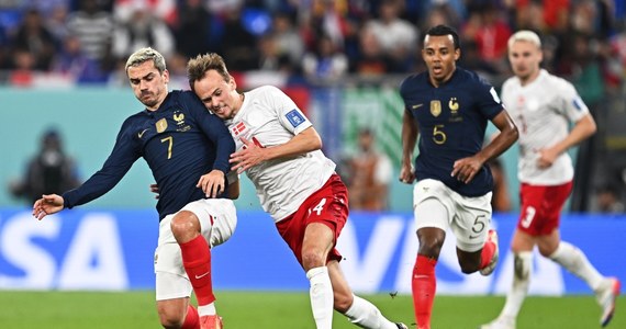 Francja pokonała Danię i zapewniła sobie udział w 1/8 finału mundialu. Dwie bramki dla "Trójkolorowych" zdobył Kylian Mbappe. Gola dla Duńczyków zdobył natomiast Andreas Christensen. 