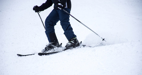 Prawdopodobnie w najbliższy weekend ruszą pierwsze większe wyciągi narciarskie na Podhalu i Słowacji. Na sezon narciarski z prawdziwego zdarzenia będzie trzeba jednak poczekać jeszcze co najmniej tydzień.