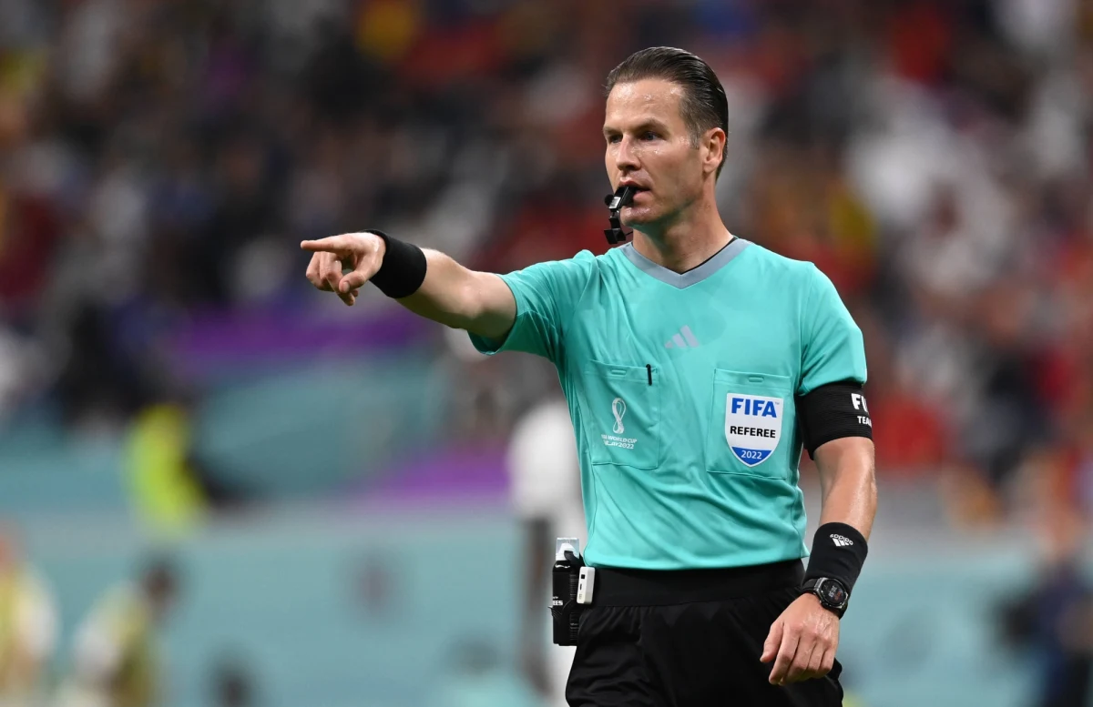 Holender Danny Makkelie poprowadzi środowy mecz Polska - Argentyna na piłkarskich mistrzostwach świata w Katarze. Na liniach będą mu pomagać rodacy - Hessel Steegstra i Jan de Vries.