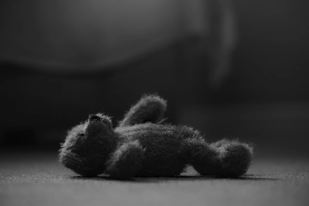 Sąd Apelacyjny w Gdańsku wydał prawomocny wyrok w sprawie zabójstwa 3-letniego Nikodema z Włocławka. Skazał matkę chłopca na 25 lat więzienia za pomocnictwo. Taki sam wyrok, za zabójstwo dziecka, usłyszał jej konkubent.