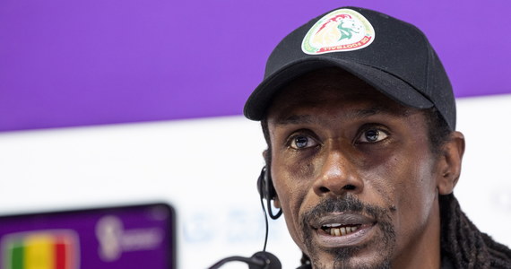 ​Piłkarska federacja Senegalu została ukarana przez FIFA grzywną w wysokości 10 tys. franków szwajcarskich. Reprezentacja tego kraju naruszyła zasady dotyczące przedmeczowych konferencji prasowych obowiązujące na mundialu w Katarze.