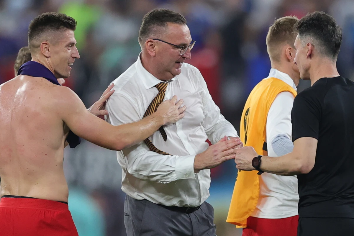 Czesław Michniewicz po latach posuchy wprowadził reprezentację Polski do fazy pucharowej mundialu. "Awans w pełni zasłużony, ale nerwy były ogromne" - mówił selekcjoner po porażce z Argentyną 0:2 na mistrzostwach świata w Katarze.