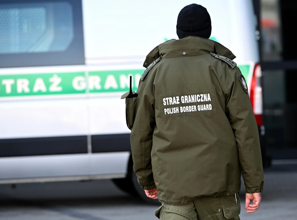 Straż graniczna grozi zaostrzeniem protestu, jeśli do 15 grudnia rząd nie spełni postulatów płacowych związkowców. Jak ustalił reporter RMF FM Krzysztof Zasada, w grę wchodzi forma strajku włoskiego, czyli wyjątkowo skrupulatne kontrole na granicach. 