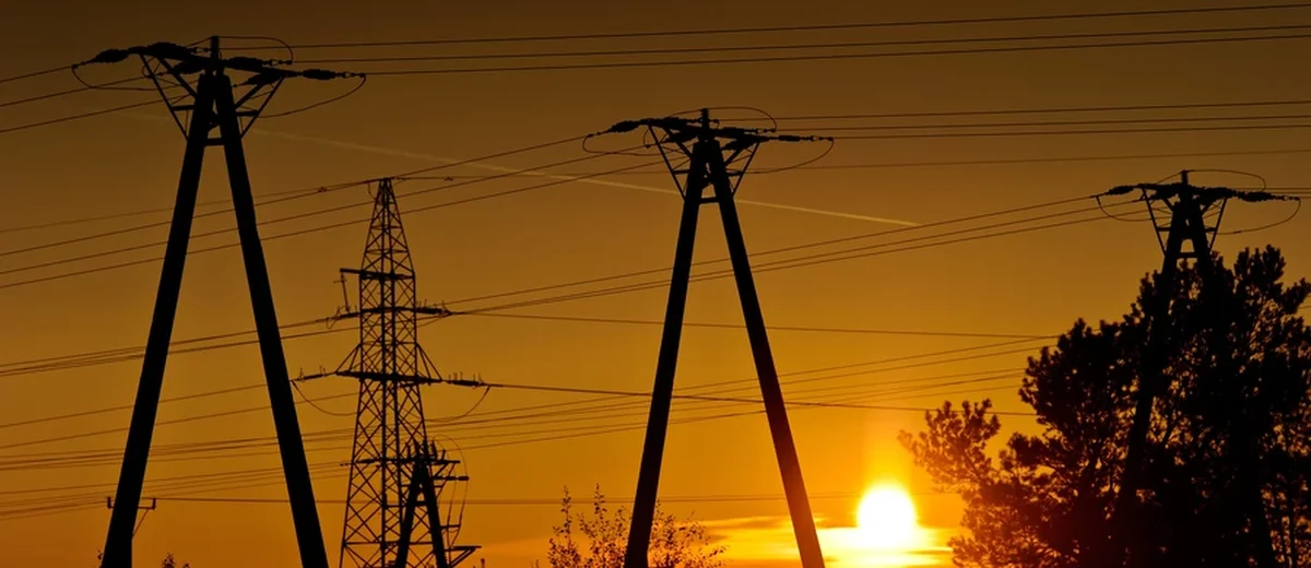 ​Został tylko miesiąc do końca tego roku, a Wrocław nadal nie ma umowy na dostawy prądu w przyszłym. W powtórzonym przetargu na energię elektryczną nie wpłynęła ani jedna oferta. Co teraz?