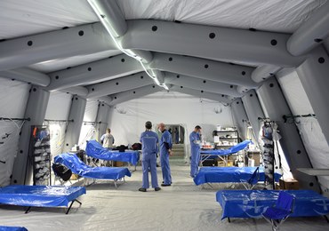 Szpitale bez prądu i wody, karetki uszkadzane na minach - krytyczna sytuacja ukraińskich medyków