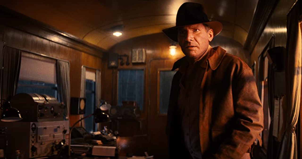 Film "Indiana Jones i tarcza przeznaczenia" ma trafić do kin 30 czerwca 2023 roku. To piąta część kultowej serii i pierwsza, której nie wyreżyserował Steven Spielberg. Pojawił się właśnie zwiastun produkcji!