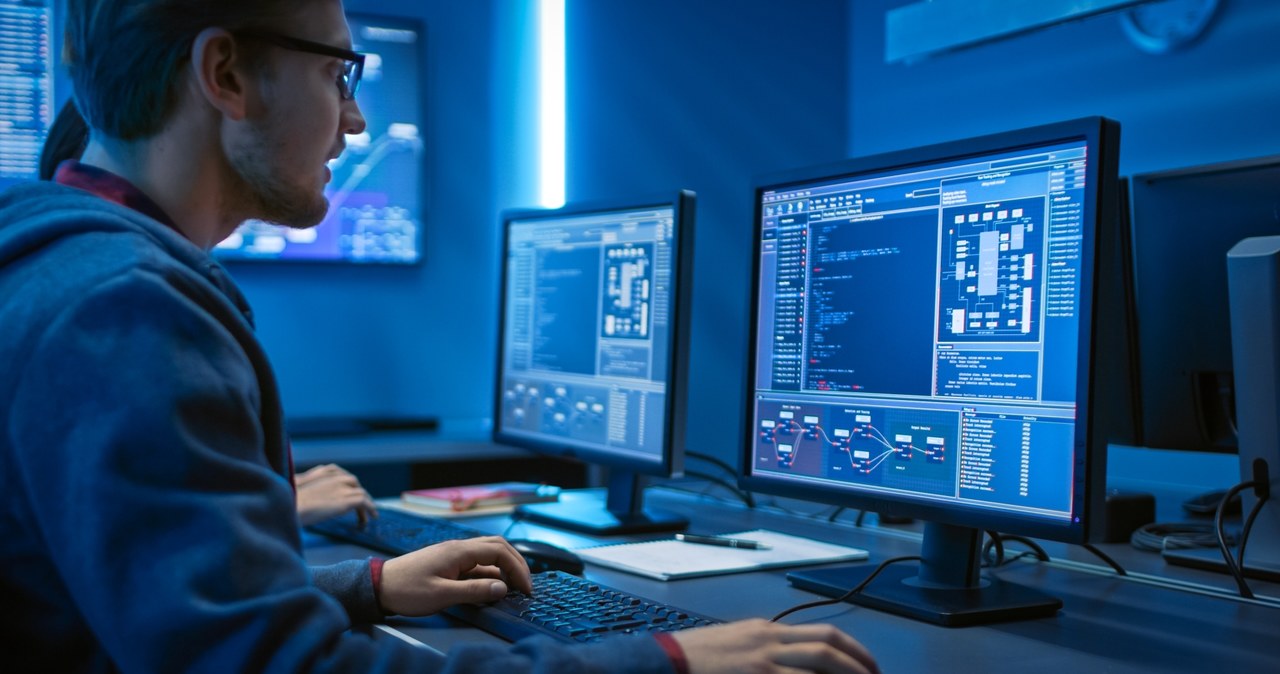 Czy cyberataki w Polsce są dużym problemem? Rozmawiamy z ekspertem