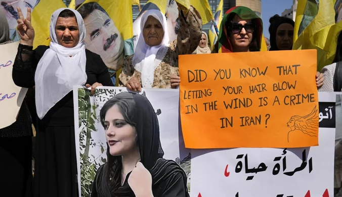 Iran ugina się pod presją. Co dalej z nakazem noszenia hidżabu?