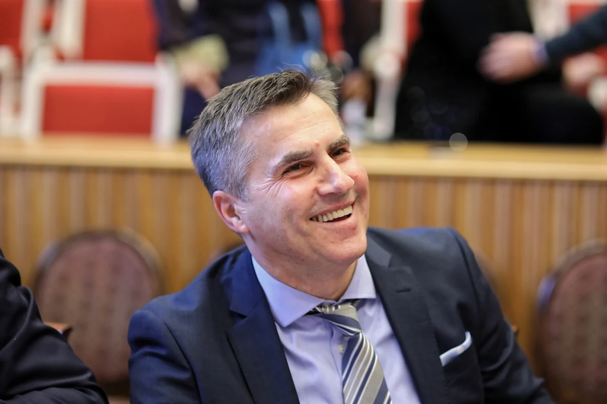 "To był antyfutbol. Po tych mistrzostwach nie można powiedzieć: grajcie tak jak reprezentacja. Po tym turnieju można tylko powiedzieć: czasami nie można słuchać się trenera i spełniać swoje oczekiwania" - grzmi Dariusz Dziekanowski, były piłkarz reprezentacji Polski i przewodniczący Klubu Wybitnego Reprezentanta po zakończonych dla Polaków piłkarskich mistrzostwach świata w Katarze. Winą za fatalny styl Biało-Czerwonych na turnieju obarcza selekcjonera kadry Czesława Michniewicza.