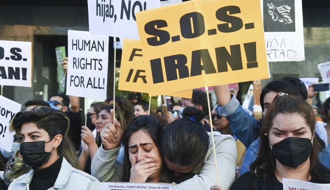 Iran: Rozwiązano policję moralności? Głos zabrał prokurator generalny
