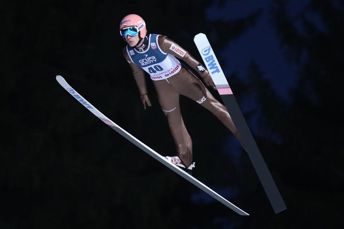 Po dwóch tygodniach skoczkowie narciarscy wrócą do rywalizacji w Pucharze Świata. Znamy skład reprezentacji Polski na zawody w niemieckim Titisee-Neustadt i szwajcarskim Engelbergu.