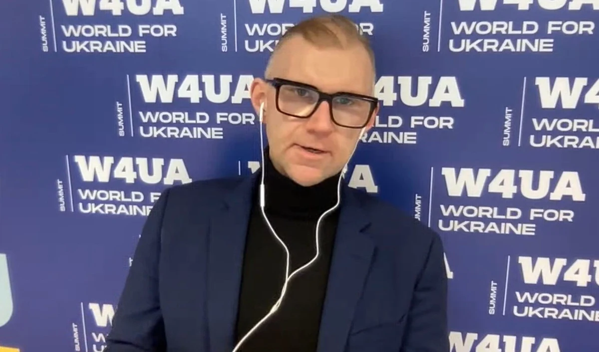 ​W najbliższą środę w Rzeszowie rozpocznie się międzynarodowy szczyt World For Ukraine. Spotkają się na nim najważniejsi politycy i samorządowcy z Polski i Ukrainy oraz przedsiębiorcy. Idea spotkania narodziła się podczas wizyty Joe Bidena w Polsce, który podkreślał, że pomoc naszym wschodnim sąsiadom jest konieczna.