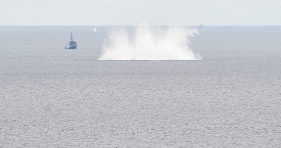 Neutralizacja miny morskiej planowana jest jutro na Zatoce Gdańskiej. Chodzi o obiekt z II Wojny Światowej, leżący na terenie portu Gdynia. Wyznaczono specjalne strefy bezpieczeństwa.