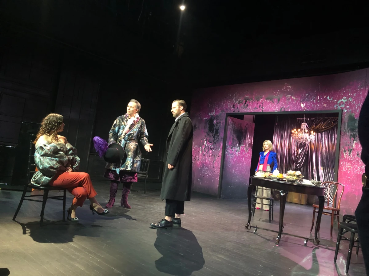 Pytania o nasz stosunek do świata i postawę wobec innych, o egoizm i empatię padną w nowym przedstawieniu Teatru Narodowego w Warszawie. Jan Englert reżyseruje klasyczną sztukę "Mizantrop" Moliere'a. Premiera spektaklu 10 grudnia na scenie Studio.