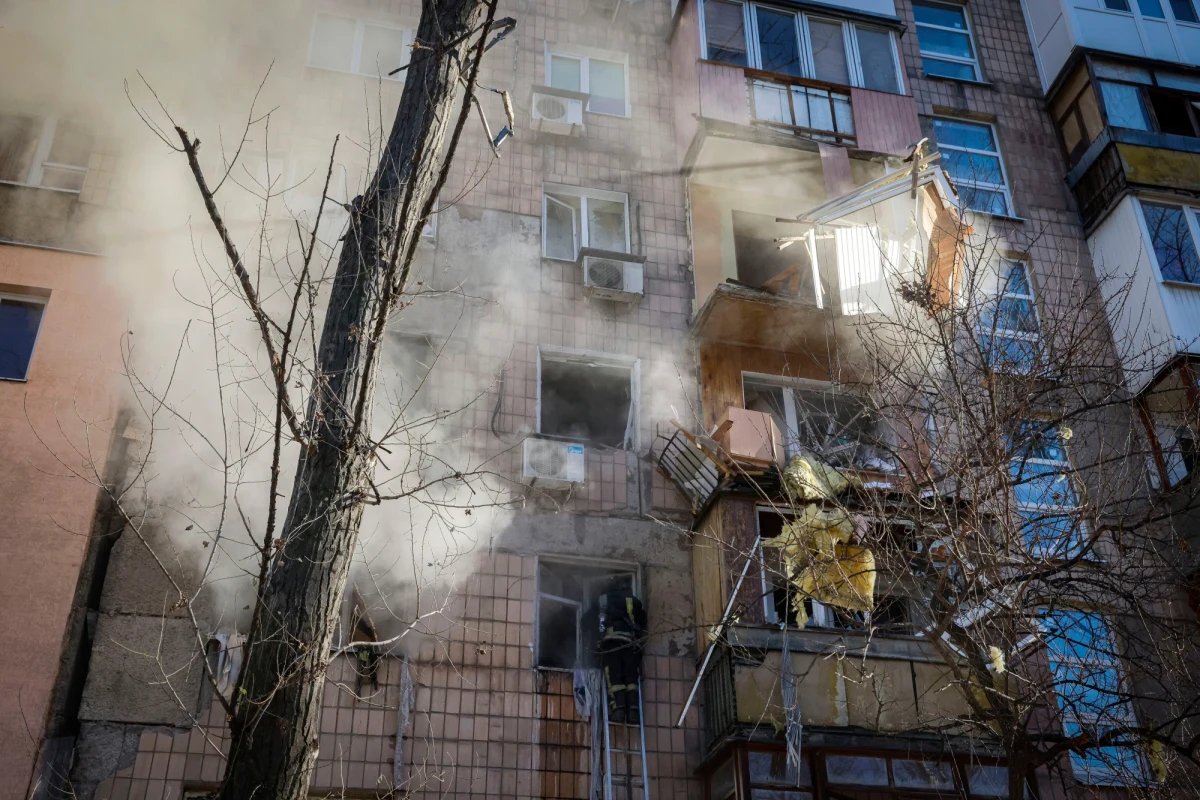 Według źródeł dyplomatycznych w ONZ Rosja ponownie zamówiła w Iranie setki dronów i rakiet balistycznych. "Wiemy, że Iran planuje znacznie zwiększyć dostawy bezzałogowców i rakiet do Rosji" - poinformowały źródła, na które powołuje się agencja dpa.