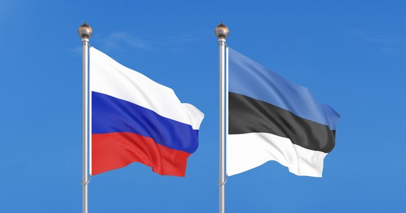 ​Obywatele Estonii zbierają podpisy pod petycją wzywającą do odcięcia ambasadzie Rosji w Tallinie prądu, wody i gazu. "Niech cierpią jak mieszkańcy Kijowa!" - napisano w uzasadnieniu wezwania.