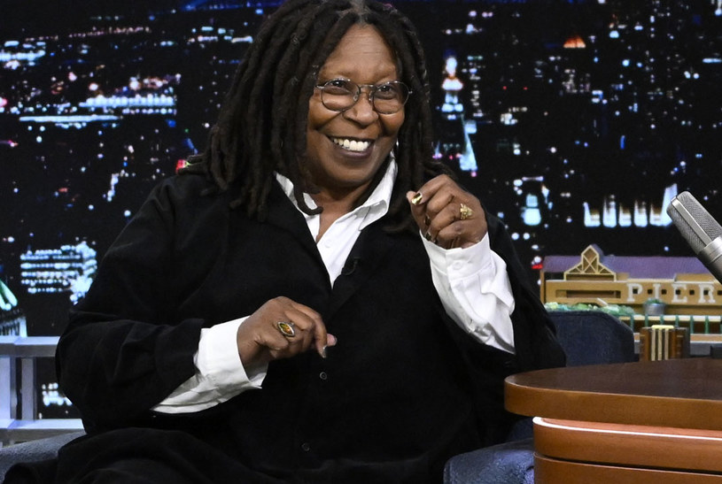 Choć zdaniem niektórych sfilmowanie historii czyjegoś życia jest najwyższą formą uznania, Whoopi Goldberg ma zgoła inną opinię - przynajmniej, jeśli w grę wchodzi opowieść o niej samej. 67-letnia gwiazda "Zakonnicy w przebraniu" podjęła nawet stosowne kroki, by uniemożliwić wytwórniom nakręcenie po jej śmierci nieautoryzowanej biografii. "W moim testamencie jest napisane, że jeśli nie porozmawiasz z moją rodziną, możesz próbować, ale nic nie wskórasz" - ujawniła.