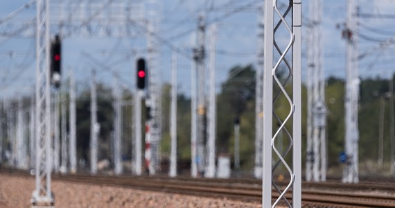 ​Po dziewięciu latach pociągi Kolei Dolnośląskich powrócą na dolnośląski odcinek tzw. Nadodrzanki, czyli trasy kolejowej z Wrocławia do Głogowa. Połączenia realizowane będą m.in. przy wykorzystaniu pięcioczłonowych Impulsów 45WE mogących pomieścić ponad 500 pasażerów.