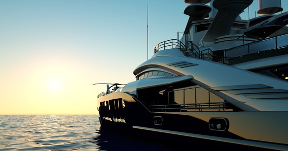 Luksusowy jacht rosyjskiego oligarchy, który miał zostać zajęty po wpisaniu na listę sankcyjną Dmitrija Mazepina, zniknął z portu znajdującego się na Sardynii. Wartość Aldabry szacowana jest na 3-4,5 mln zł.