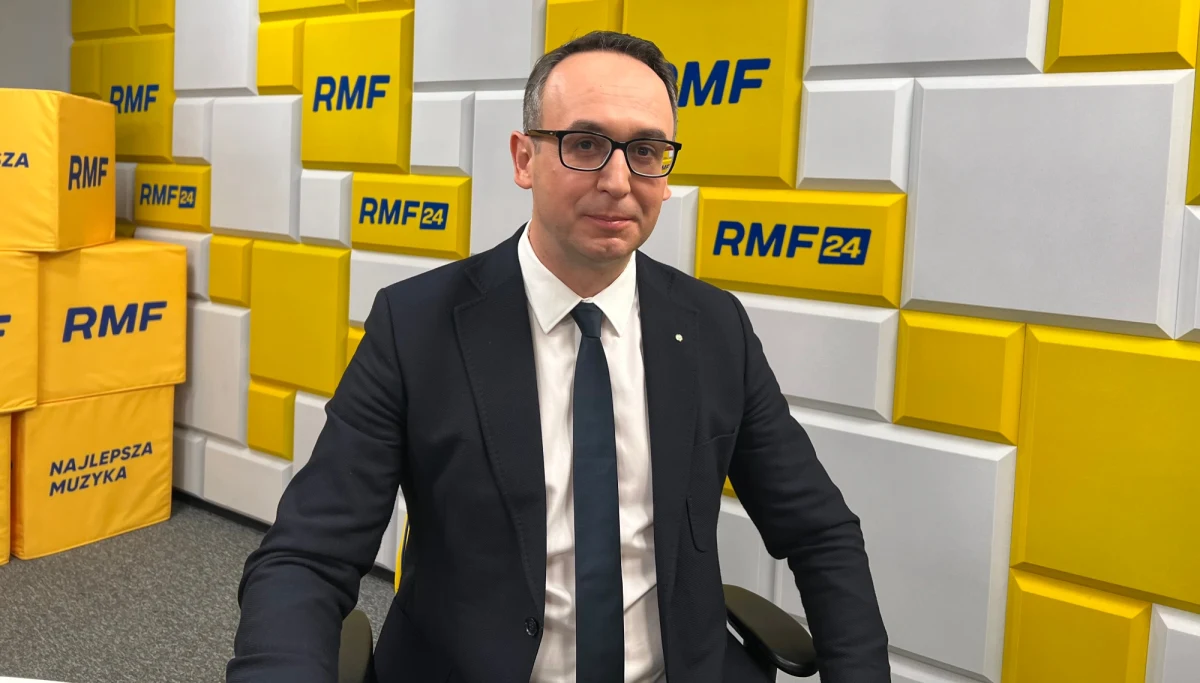 Pan premier przyszedł do nas na spotkanie, z informacją że pomoże przeforsować ustawę wiatrakową. Ustawę, o którą my zabiegamy – mówił gość Rozmowy w południe w RMF FM Dariusz Klimczak, wiceprezes PSL.