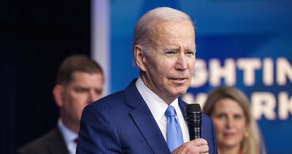 Prezydent USA Joe Biden wydał zgodę na przekazanie Ukrainie wartego 275 mln dolarów pakietu pomocy militarnej. W tej kolejnej partii amerykańskiej pomocy znajdą się m.in. systemy wzmacniające obronę powietrzną oraz do walki z dronami, a także amunicja.