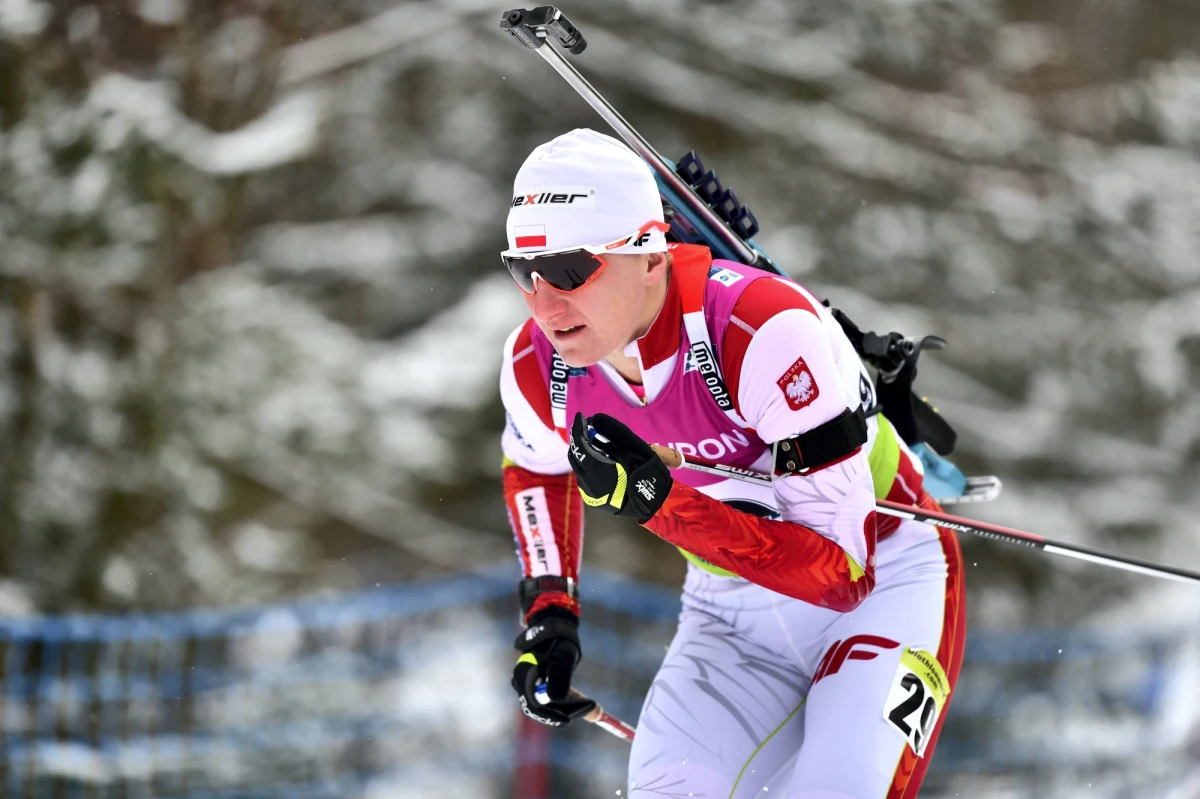 Znana polska biathlonistka Magdalena Gwizdoń poinformowała na Facebooku o zakończeniu kariery. "No i to jest koniec. Koniec tej części mojego życia, którą poświęciłam dla sportu. 31 lat codziennych treningów, żelaznej dyscypliny, życia sportem i dla sportu" - napisała.
