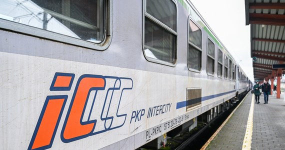 Coraz wyższy komfort podróżowania nowoczesnymi pociągami to najważniejsza nowość dla województwa warmińsko-mazurskiego w nowym rozkładzie PKP Intercity, który wejdzie w życie w niedzielę.