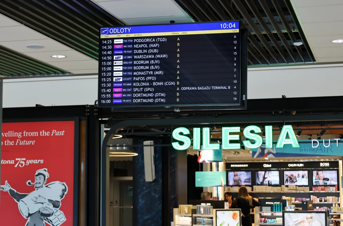 Z lotniska Katowice w listopadzie br. skorzystało ponad 240 tys. pasażerów, w tym ponad 50 tys. w segmencie czarterów - podały w poniedziałek służby prasowe portu.