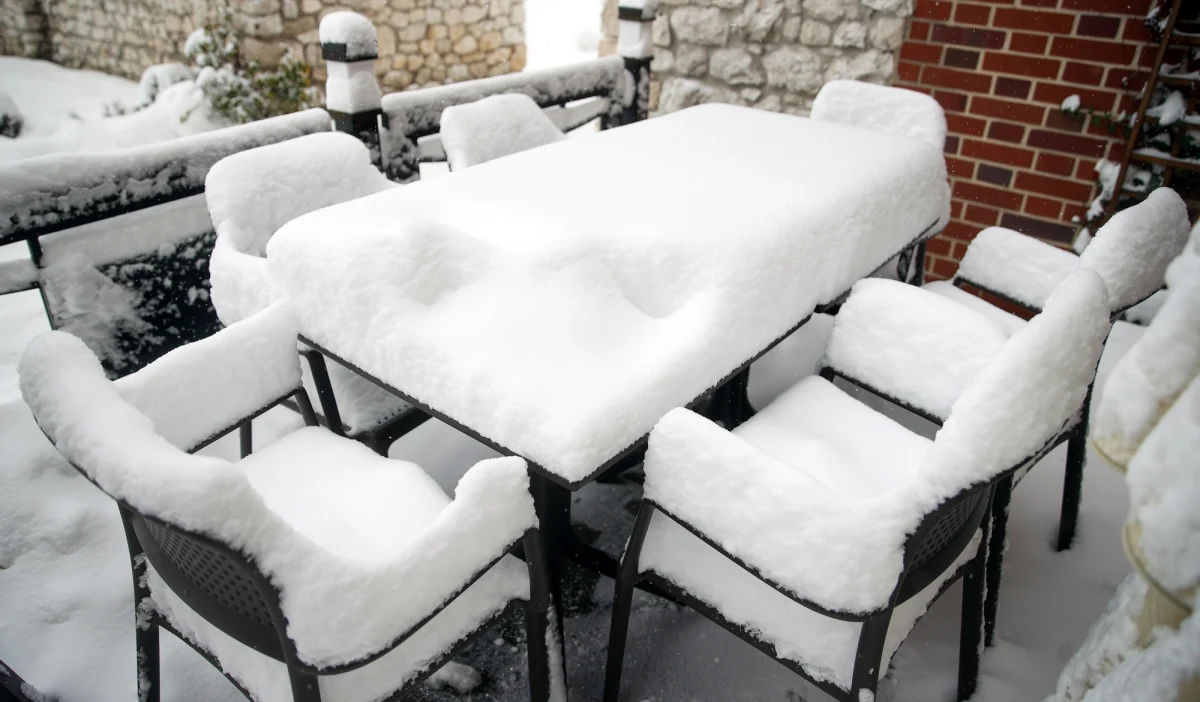 ​We wtorek w wielu miejscach kraju rozpogodzi się, a większe opady śniegu możliwe będą tylko na północnym wschodzie kraju - powiedziała PAP Małgorzata Tomczuk, synoptyk Instytutu Meteorologii i Gospodarki Wodnej - Państwowego Instytutu Badawczego.